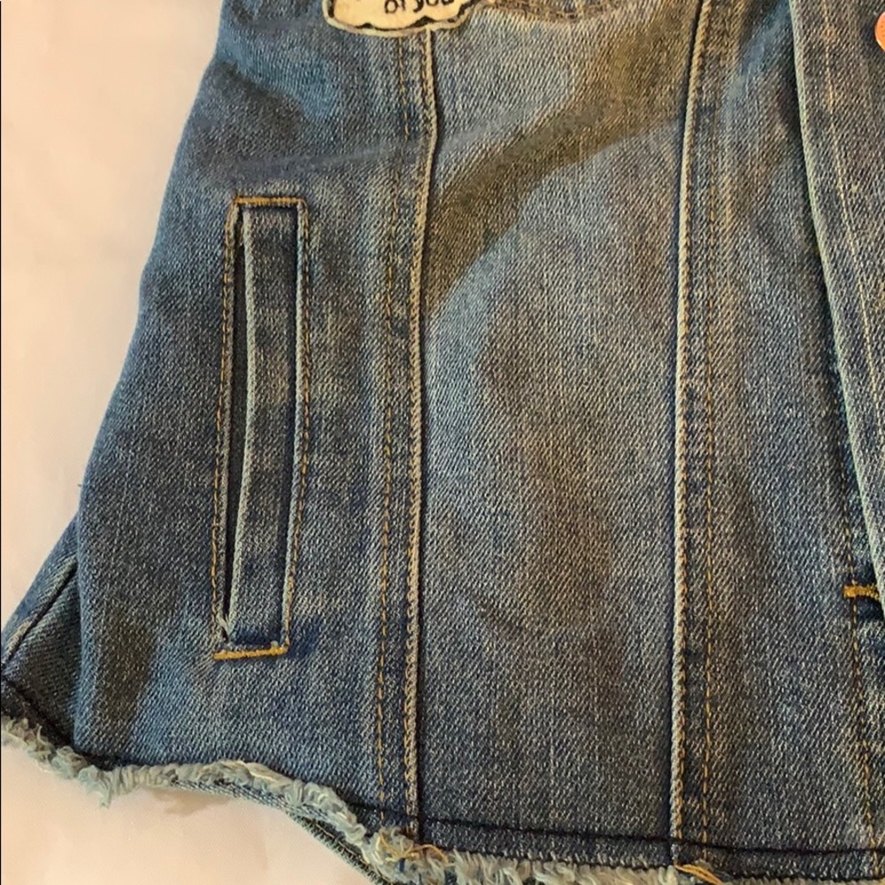 Denim jacket - Picture 7 of 9